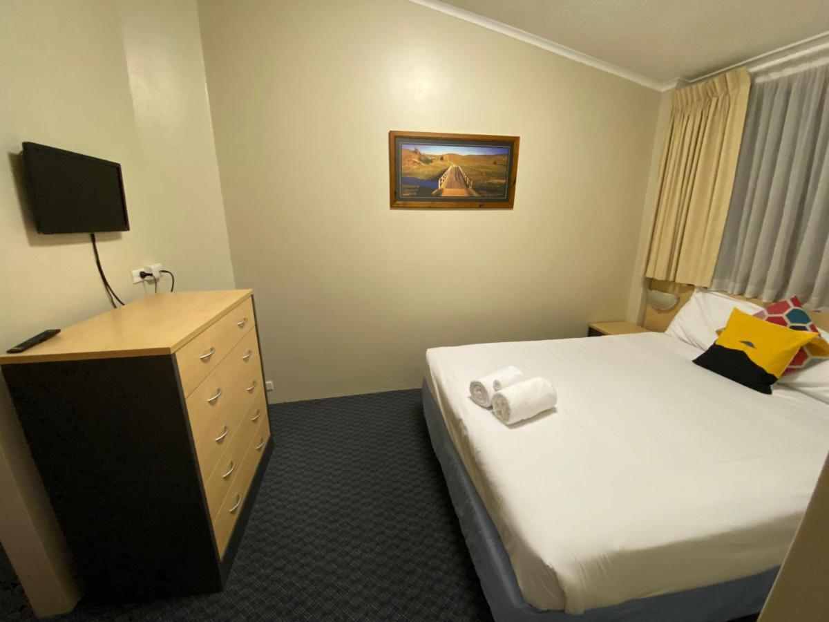 Taree Motor Inn Buitenkant foto